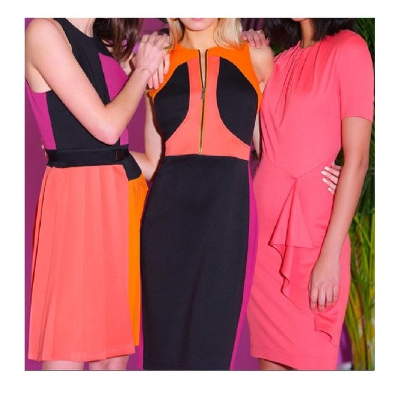 LDT Blaine Color Block Jewel Neck Sleeveless Scuba Sheath Dress - Picture 2 of 6